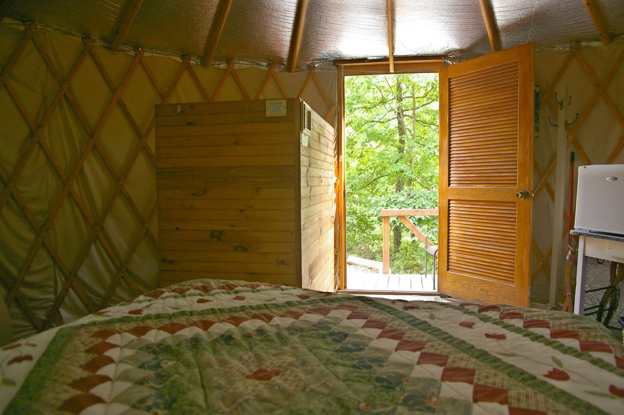 Cedar House Inn & Yurts Dahlonega Luaran gambar