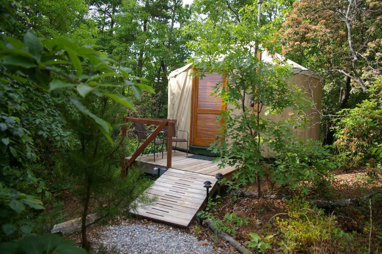 Cedar House Inn & Yurts Dahlonega Luaran gambar